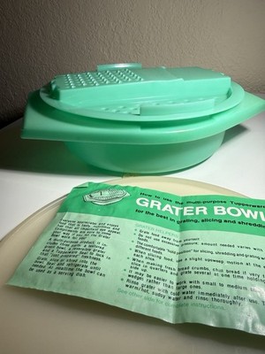 TUPPERWARE Grater Shredder Slicer Storage Bowl Jadite Green 3pc Instructions