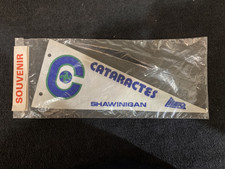 Vintage LHJMQ Shawinigan Cataractes Hockey Flag