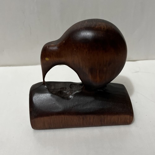 Handgeschnitzter Holz Neuseeland grasender Kiwi Vogel 3,5 Zoll - Bild 3 von 11