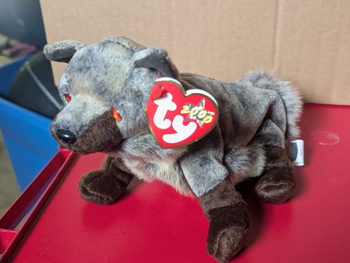 TY 2000 Beanie Baby HOWL the Wolf Birthday May 23rd (Retired) Vintage Plush Toy