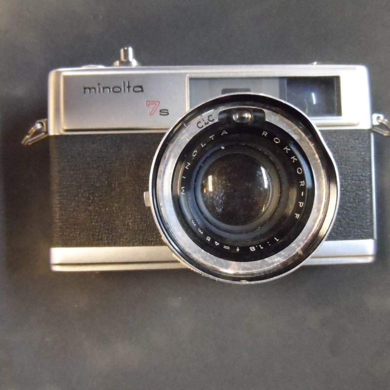 Classic Minolta HI-MATIC 7s 35mm Camera f/1.8 45mm Rokkor PF from Japan