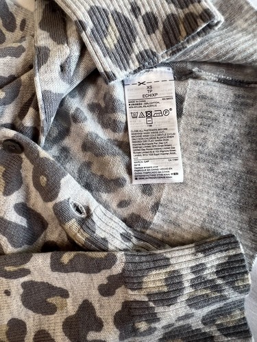Gap Kids Big Girls Design Sweater Grey W/tan SZ XS W/Buttons Long Sleeve SALE - Picture 4 of 9