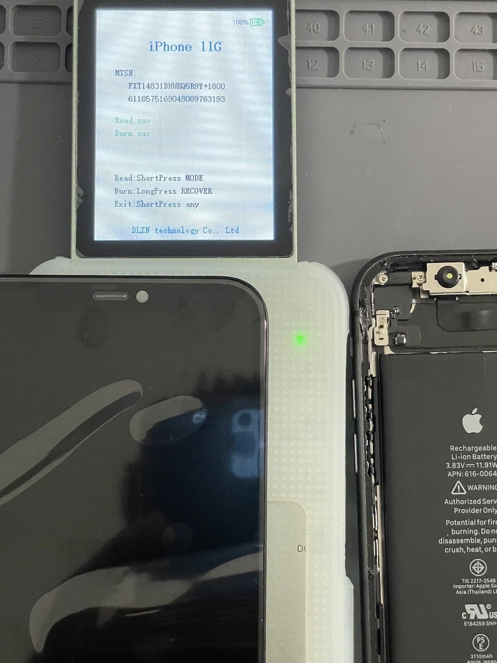 iPhone Specialty Combo Services Lcd, reparación de placa lógica de vidrio trasero, Fpc...etc Foto 4 de 4