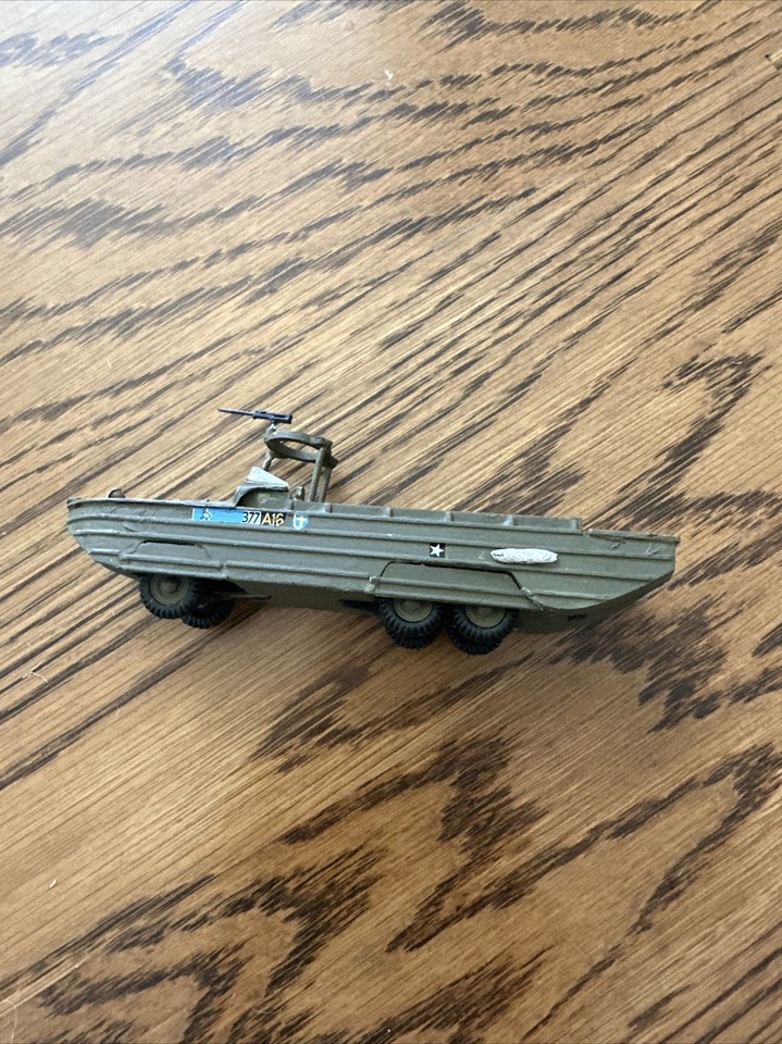 WWII US Army DUKW Amphibious Landing Craft, 1/72 Scale, Plastic Model ...