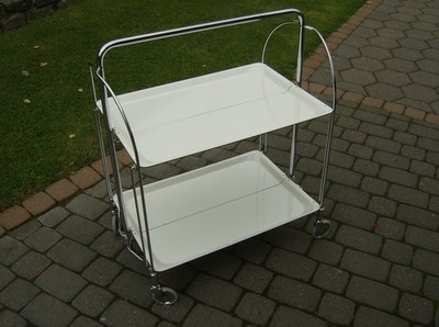 1970er Dinett Servierwagen Barwagen  ''space weiß'' Coffeetable Bremshey ''TOP''