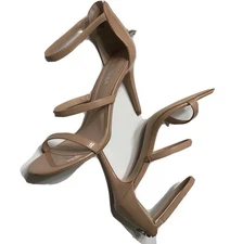 *Charles David  Sz 10 M Beige  Strappy Pumps Sandal Patent Leather Nude