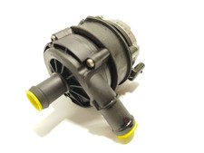 Pompe à eau Audi Q3