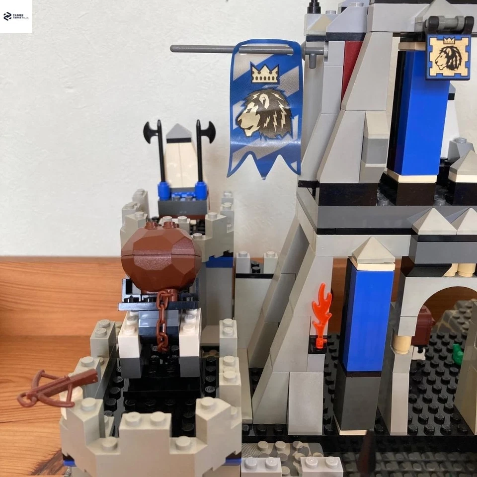 LEGO Knights' Kingdom Castle of Morcia 8781 In 2004 Used Retired - Image 3 of 4