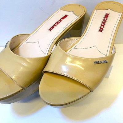 $143.00 ONLY! PRADA BEIGE TAN WEDGE SHOES SIZE 7.5 LOOK RICH WALKING AROUND TOWN