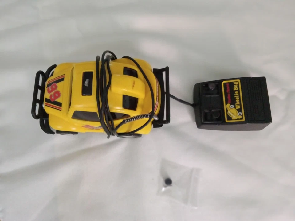 Vintage 1993 Radio Shack Wheelie Bug Remote-Controlled - Image 3 of 4