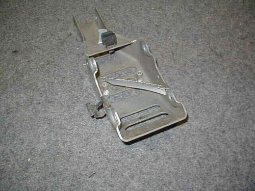 Halter vorne Motor Lichtmaschinenregler Limaregler Regler BMW F 650 CS K14 02-03
