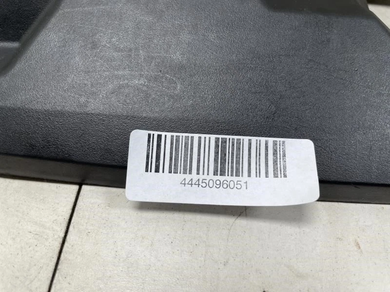 Mazda 6 2012 sedán lado del pasajero delantero derecho cubierta inferior moldura OEM+ Foto 2 de 4