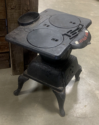 RARE ANTIQUE BLACK CAST IRON LITTLE JOE NO. 28 LAUNDRY STOVE COLUMBUS GA. |  eBay