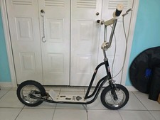 Vintage 1980s Ming Bike  Super Scooter Black ...