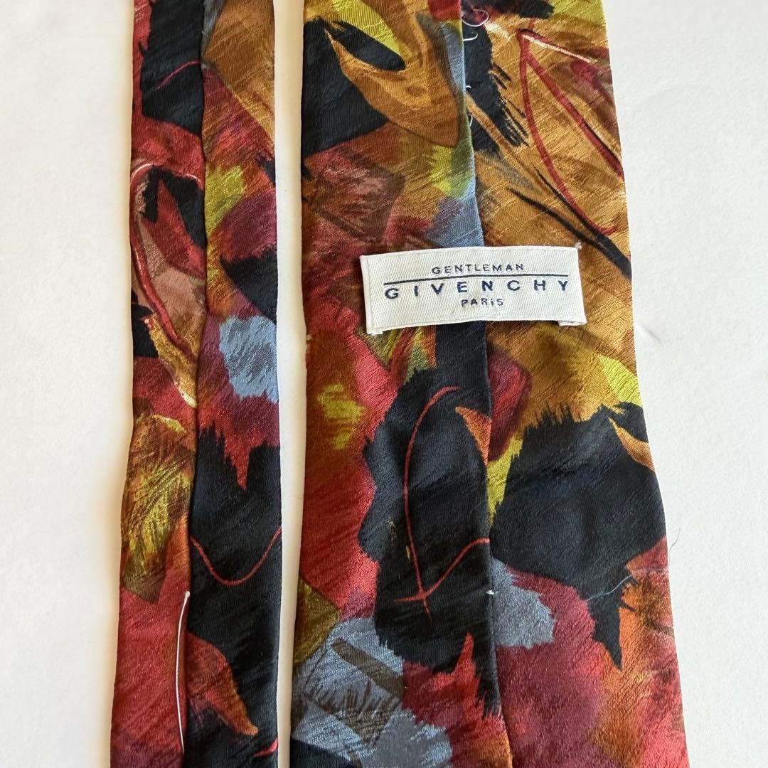 GIVENCHY Abstract Pattern Red/Orange Silk Tie All… - image 7