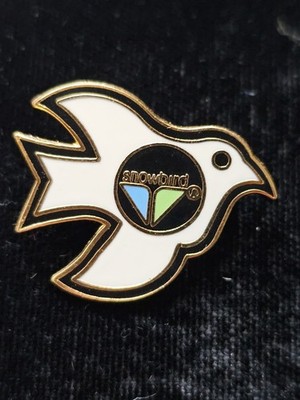 Vtg Snowbird Pinback Utah Souvenir Skiing Ski Resort Goldtone Metal Enamel Pin