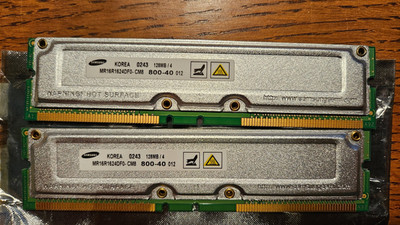 256MB kit  (2x128MB) Samsung PC800-40 Rambus RDRAM RIMMs, non-ECC memory modules