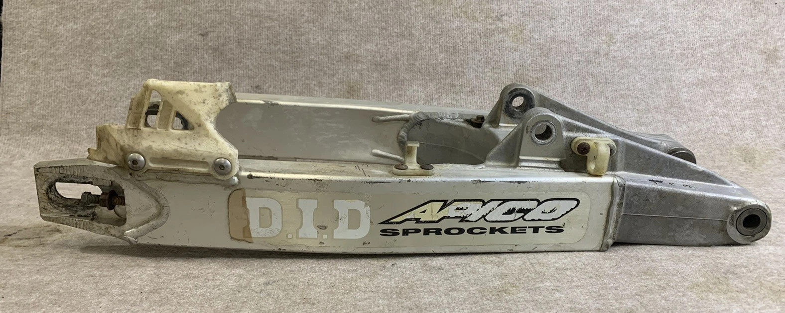 Suzuki RM125 RM 125 Shock Suspension Swingarm Swing Arm 1991 OEM