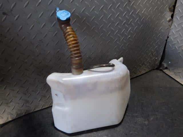 SUBARU Alcyone 1994 E-CXW Windshield Washer Tank 86610PA010 [Used] [PA116582486]