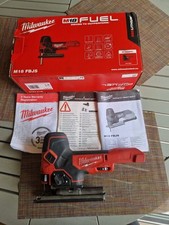 Milwaukee M18FBJS-0 18V FUEL™ Cordless Barrel Grip Jigsaw (Body Only)