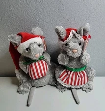 Ty Beanie Babies Lot Of 2 Holiday Mice  "JINGLEMOUSE & JANGLEMOUSE" Vintage 2005