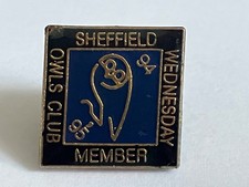 Vintage Original 1994 - 1995 Sheffield Wednesday Owls club Member Pin Badge