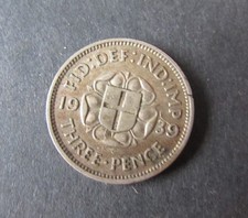 Great Britain 1939 Coin: King George VI Silver (0.500) Threepence Worn Condition