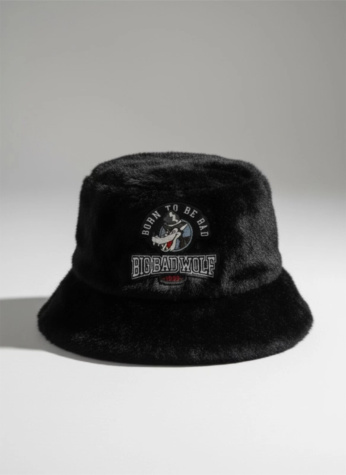Authentic vintage Tokyo Disney Big Bad Wolf bucket hat