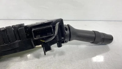 Commodo phare TOYOTA AVENSIS 3 PHASE 1 BREAK 8414005190 2ADFHV - Photo 1/4