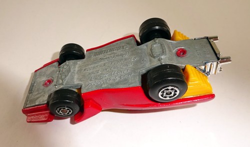 Matchbox Superfast No 58 Woosh-N-Push colour trial red body orange interior - Picture 8 of 9
