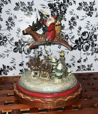 Vintage Santa Flying Over Snowy City Figurine  Rare!