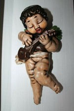 THUN, Antico angelo putto. Altezza 27,5  cm. Molto raro.