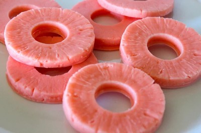 PINEAPPLE PUNCH Scented Handmade Pineapple Slice Wax Tarts Melts
