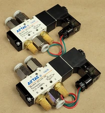AIRTAC VALVE MODEL 4V110-06 02-B-S DC12V 2.5W | LOT OF 2
