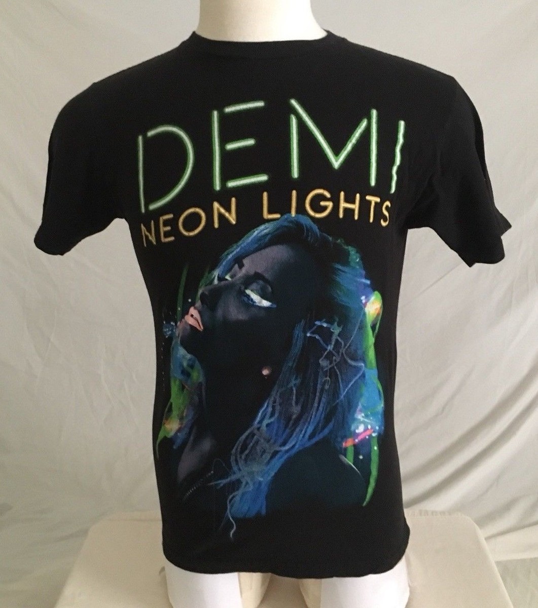 DEMI LOVATO NEON LIGHTS TOUR 2014 Concert Tour Black T-Shirt