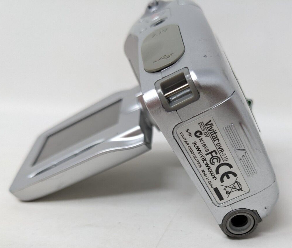 Vivitar DVR 510 Digital Video Recorder Camcorder SILVER