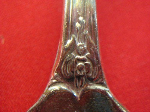 WM. ROGERS MFG. CO. -"GRAND ELEGANCE" PATTERN - 48 SILVER PLATED FLATWARE -NICE - Picture 10 of 13