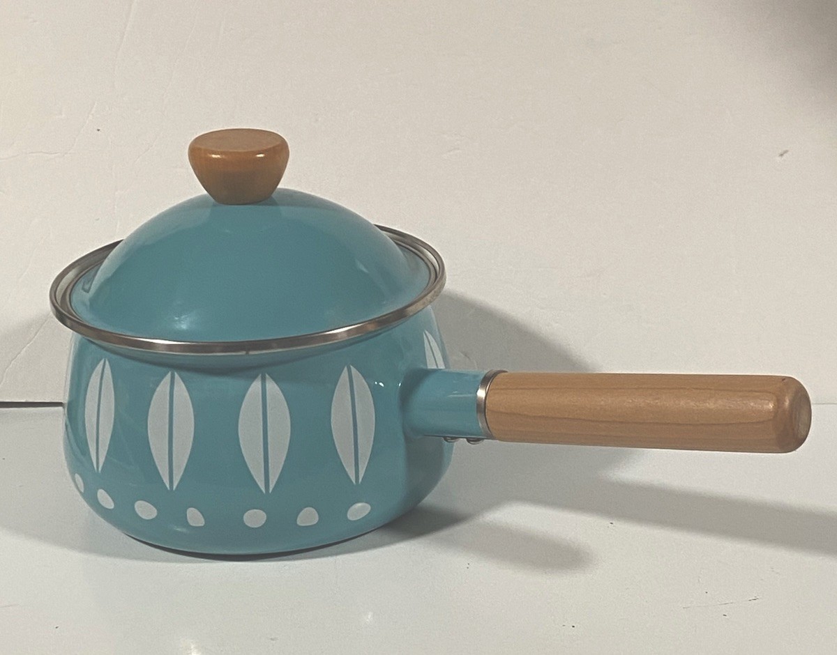 Catherine Holm? Blue Enamel Pot White Lotus Wood Handles