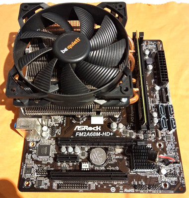 Mainboard ASRock FM2A68M-HD+ , 8GB DDR3 + be quiet Lüfter