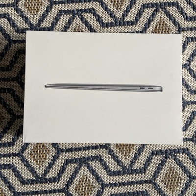 Apple MacBook Air Laptop 13''.  Modell 1932. NUR KARTON. Gebraucht gut. Kleine Mängel