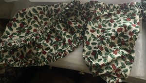 Longaberger 8 Liners Christmas Themed And One Elastic Garter 