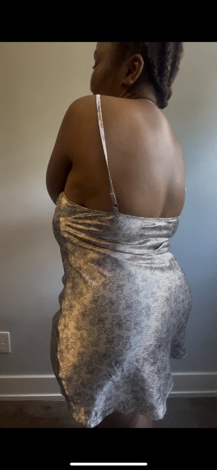 Beautiful Grey / Silver Slip dress Size L - Image 3 of 4