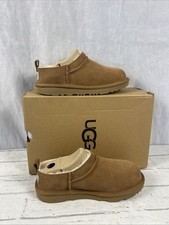 UGG Kids' Classic Micro Boots in Chestnut Model 1174410K Size 2 New