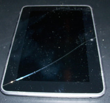 BUNDLE OF TABLETS AND EBOOK READERS MAY BE GOOD FOR PARTS ONLY