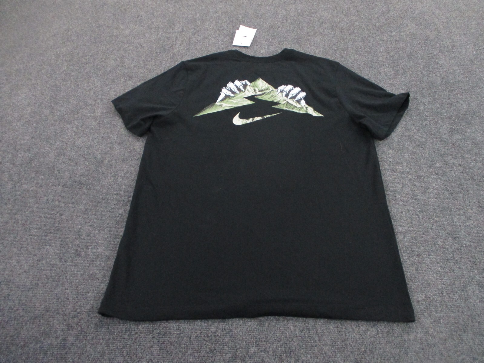 Nike Shirt Men XL Trail Claws Mountain Logo Hiking Gym Dri Fit Fitness Adult NEW