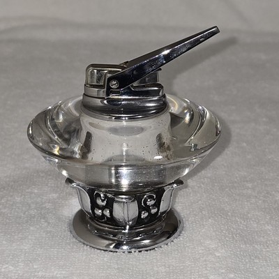 Vintage Ronson Nordic Glass / Chrome Base Table Lighter 3.5'' High Made In USA