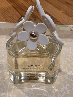 Marc Jacobs Daisy Perfume Spray 3.4 fl oz