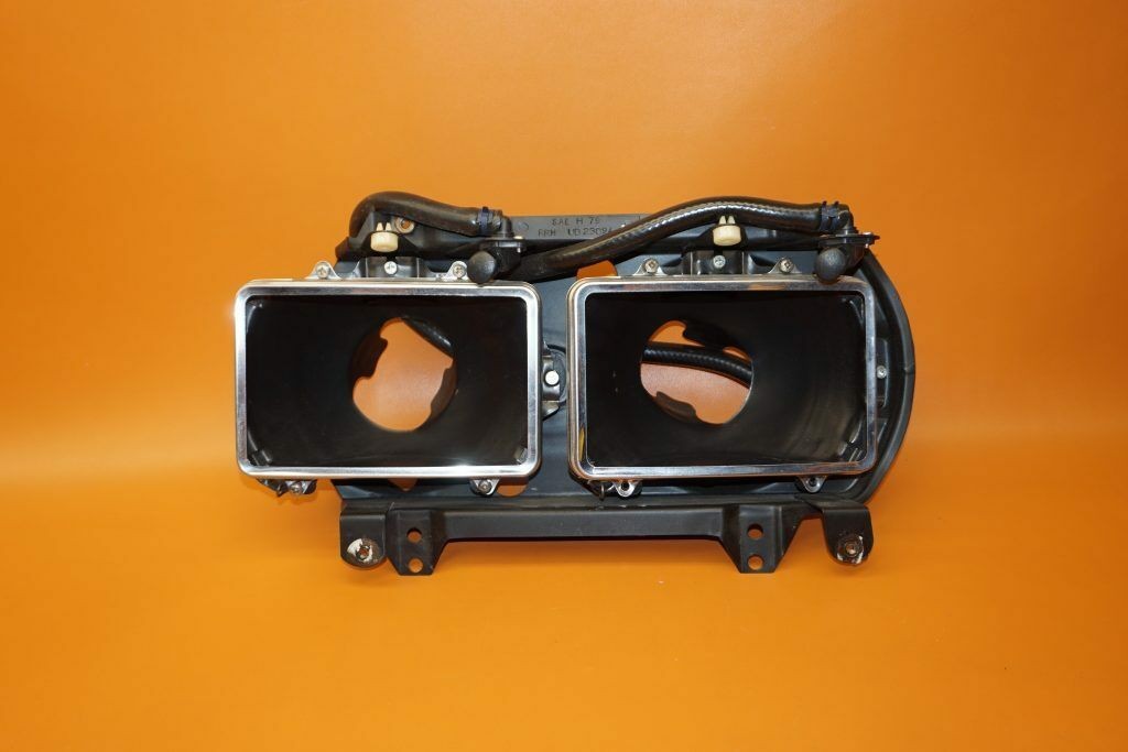 ROLLS ROYCE HEADLIGHT HOUSING LEFT DRIVER UD75221 OEM