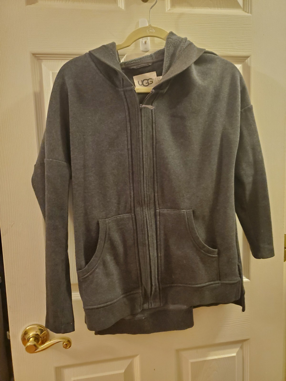 UGG Sweatshirt - image 5