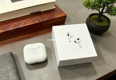 Apple AirPods 3rd Generation (Sealed)